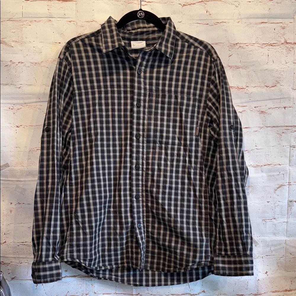 Columbia Men's Gray White Plaid Shirt button down long sleeve casual M Omni wick